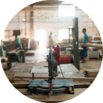 Sciage à façon de bois local à la Scierie Abreschviller